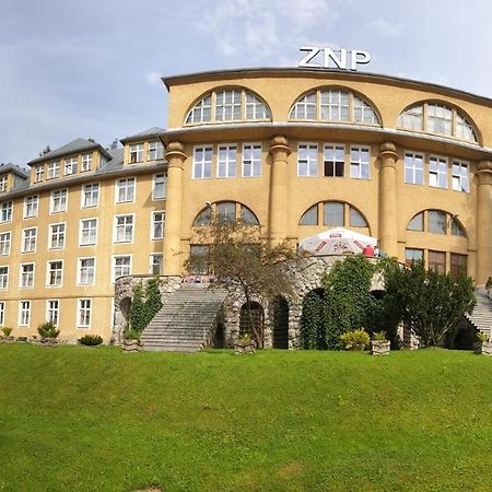 Nauczycielskie Centrum Закопане Экстерьер фото